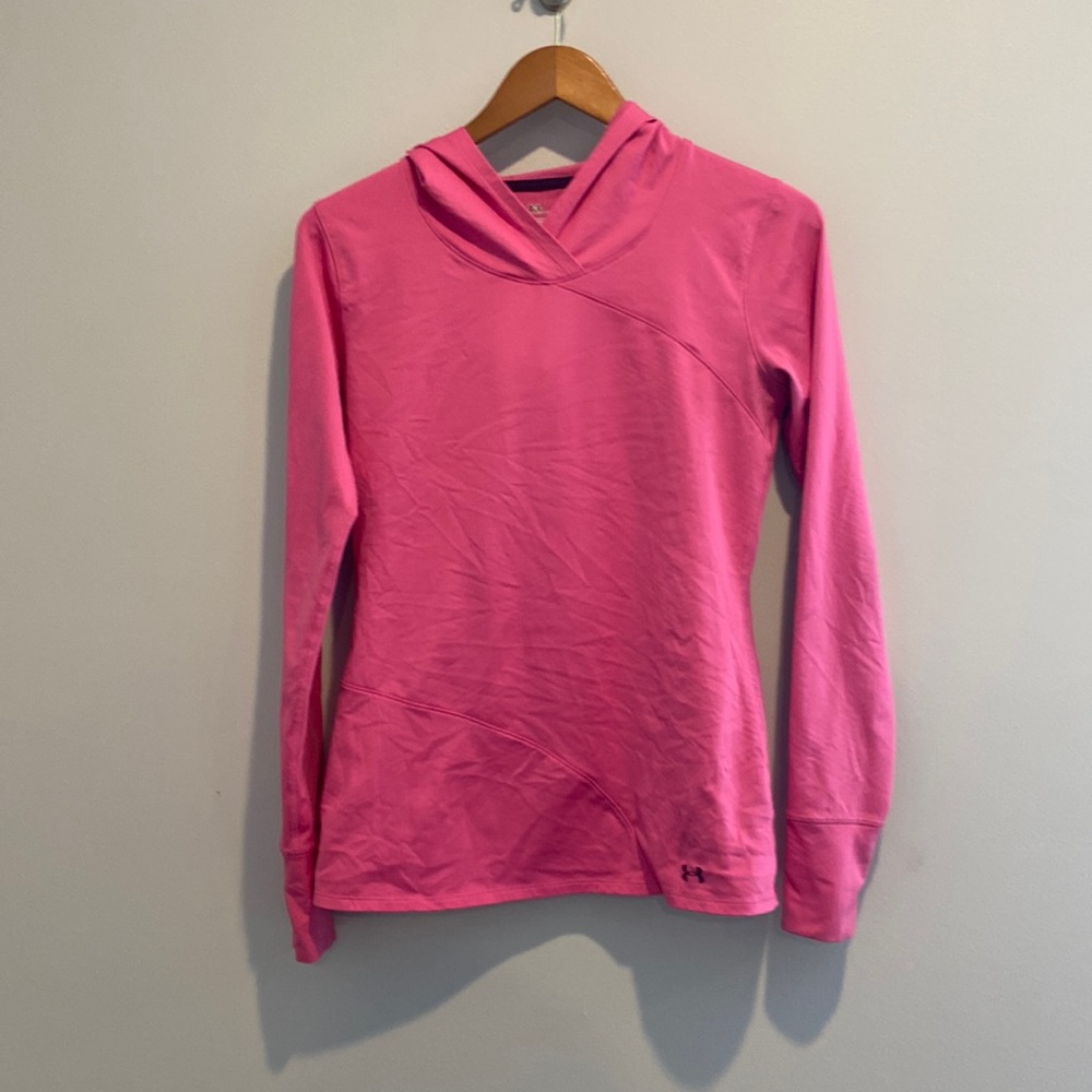 Under Armour Fitted pink hoodie